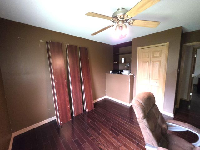 8389 Buchanan Street, Merrillville, IN 46410