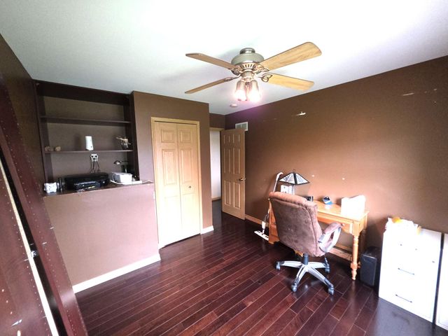8389 Buchanan Street, Merrillville, IN 46410