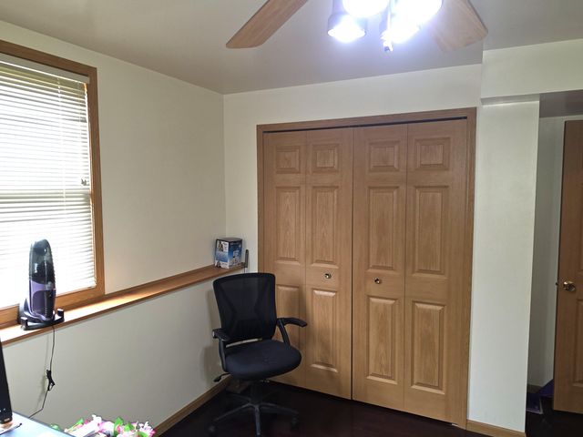 8389 Buchanan Street, Merrillville, IN 46410