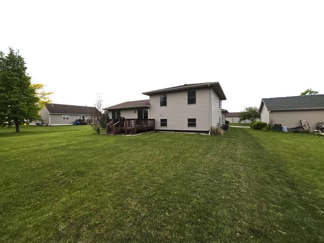 8389 Buchanan Street, Merrillville, IN 46410