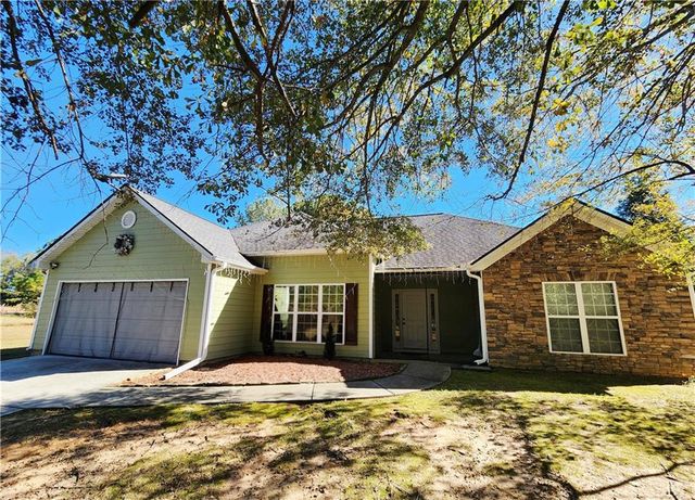 3920 Rosebud Road, Loganville, GA 30052