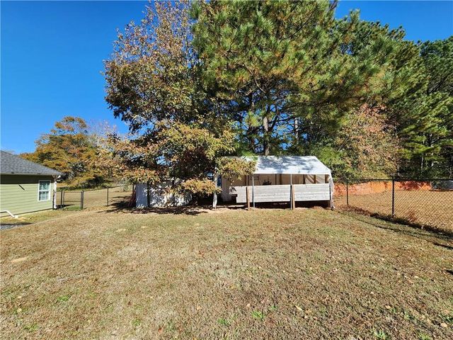 3920 Rosebud Road, Loganville, GA 30052