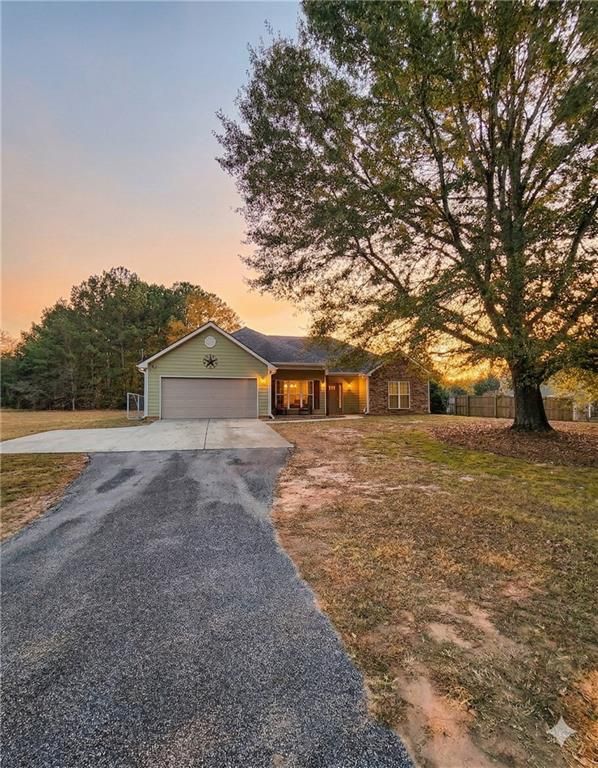 3920 Rosebud Road, Loganville, GA 30052
