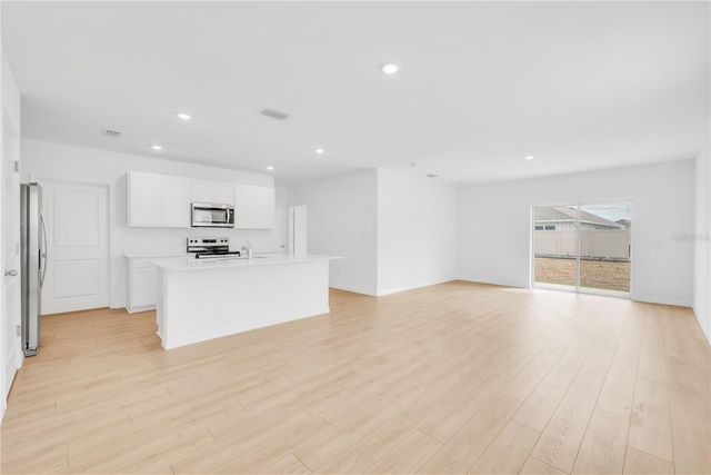 32368 EVENING GROVE COURT, Wesley Chapel, FL 33543