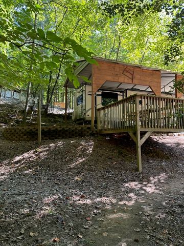 870 Ogden Drive, Ellijay, GA 30540