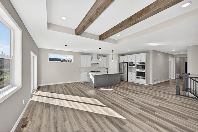 924 Yellowcrest Street SW, Delano, MN 55328