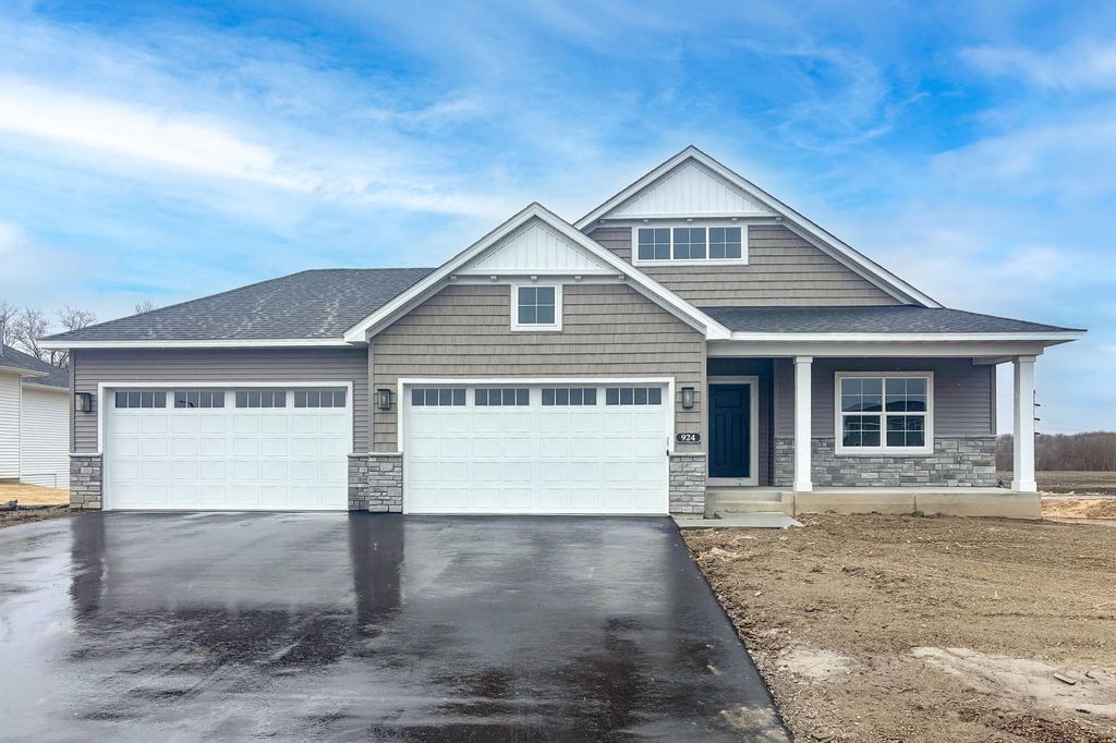 924 Yellowcrest Street SW, Delano, MN 55328
