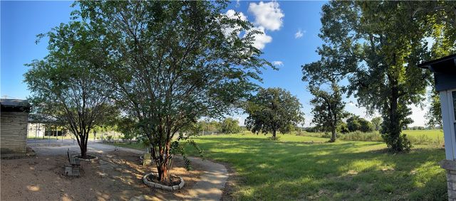 1918 FM 1644 Farm to Market Road W, Franklin, TX 77856