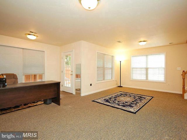 13591 CEDAR RUN LN, Herndon, VA 20171