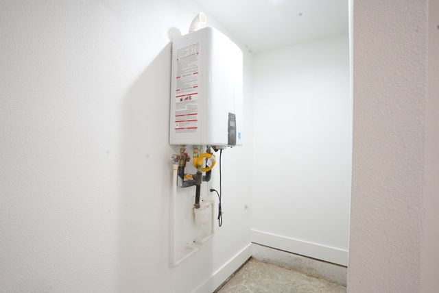 629 N Tyler Street 108, Dallas, TX 75208