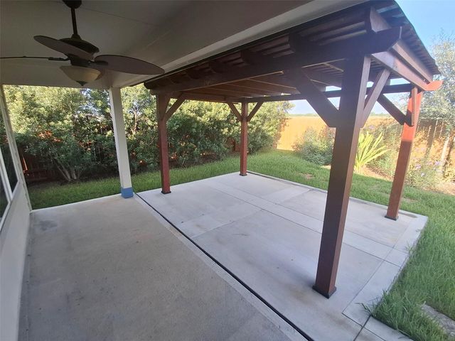 1279 Thornbird Trail, Sealy, TX 77474