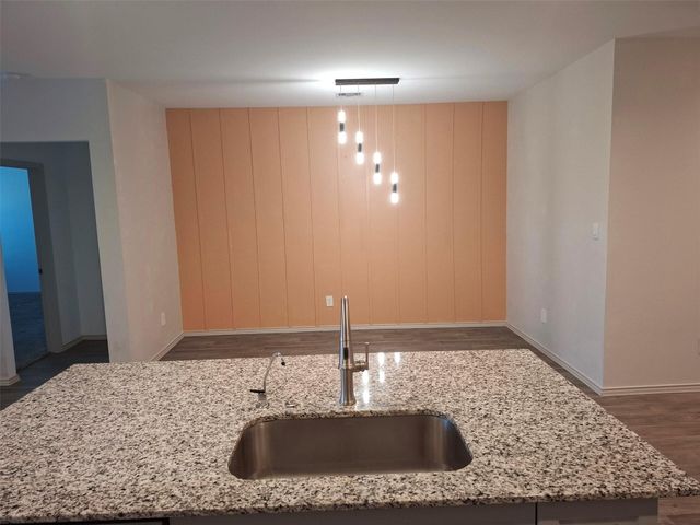 1279 Thornbird Trail, Sealy, TX 77474