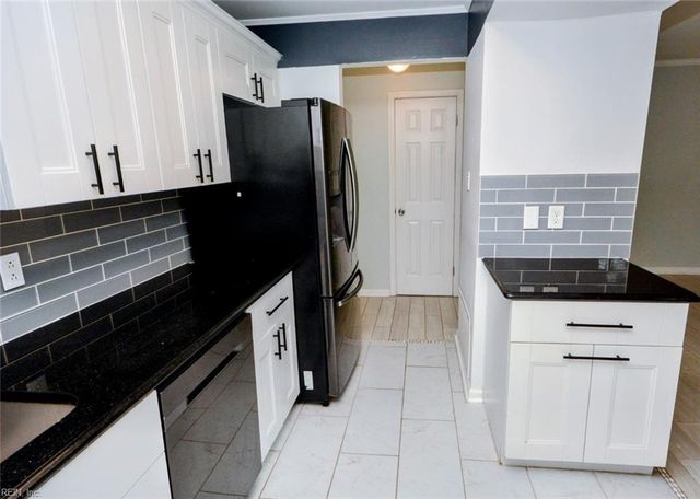 2245 Chadwick DR, Virginia Beach, VA 23454