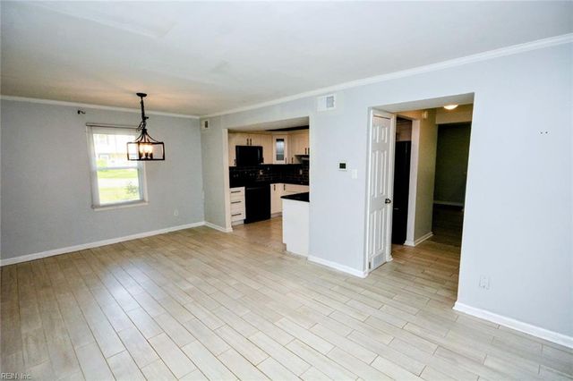 2245 Chadwick DR, Virginia Beach, VA 23454