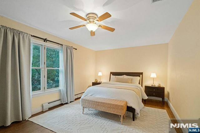 51 Rutherford Place, Montvale, NJ 07645