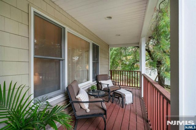 51 Rutherford Place, Montvale, NJ 07645