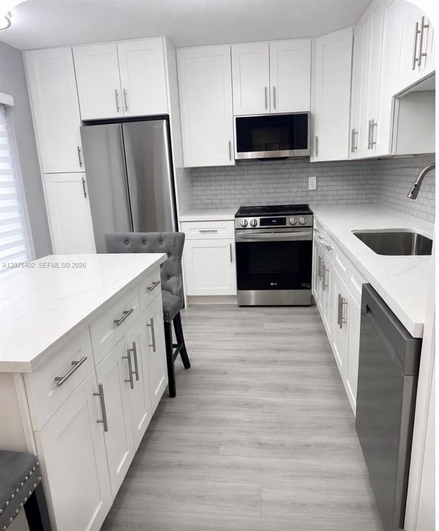 8212 S Coral Circle, North Lauderdale, FL 33068
