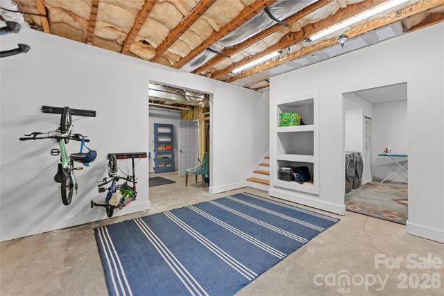 341 Pearson Drive, Asheville, NC 28801