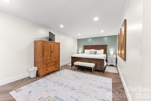 341 Pearson Drive, Asheville, NC 28801