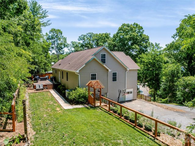 341 Pearson Drive, Asheville, NC 28801