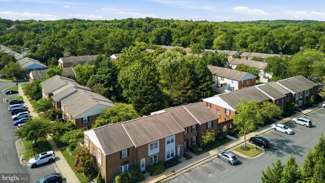 5603 INDEPENDENCE CIR, Alexandria, VA 22312