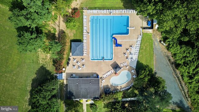 5603 INDEPENDENCE CIR, Alexandria, VA 22312