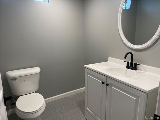 13203 Chestnut Street, Southgate, MI 48195