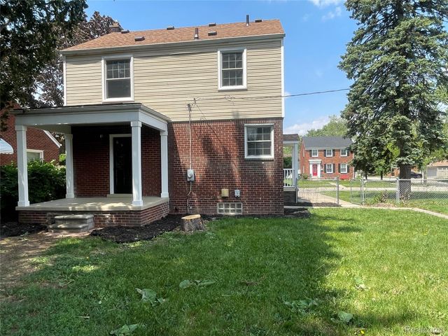 13203 Chestnut Street, Southgate, MI 48195