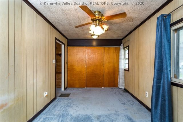 103 Washington Avenue, Nitro, WV 25143