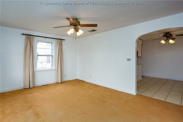 103 Washington Avenue, Nitro, WV 25143