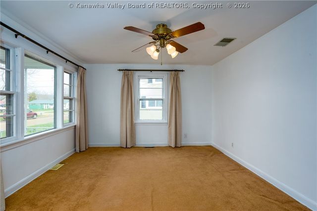 103 Washington Avenue, Nitro, WV 25143