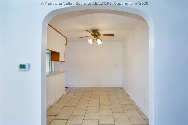 103 Washington Avenue, Nitro, WV 25143