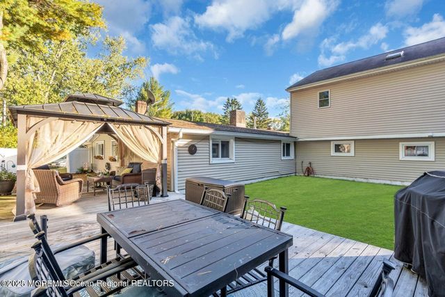 200 Sams Road, Jackson, NJ 08527