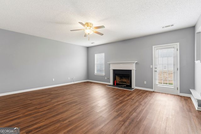 11925 Spring Lake Way, Fayetteville, GA 30215