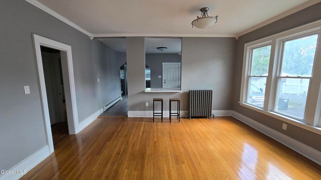 26 Lawnwood Avenue, Schenectady, NY 12304