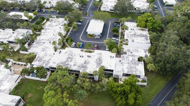 257 SHERWOOD DRIVE 257, Bradenton, FL 34210