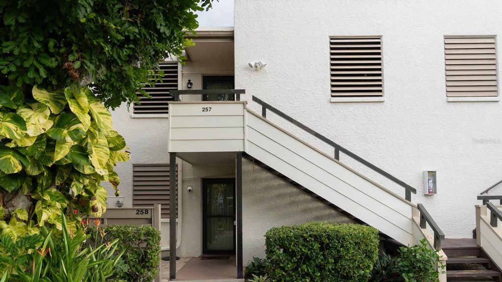 257 SHERWOOD DRIVE 257, Bradenton, FL 34210