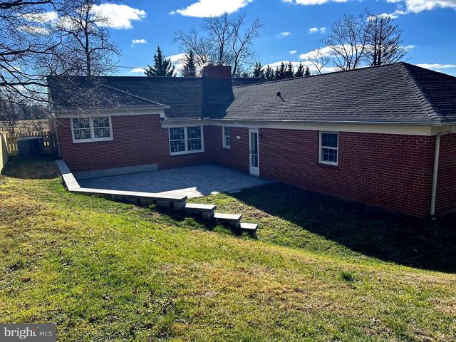 1000 STEVENSON LN, Towson, MD 21286