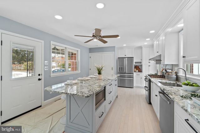 1000 STEVENSON LN, Towson, MD 21286