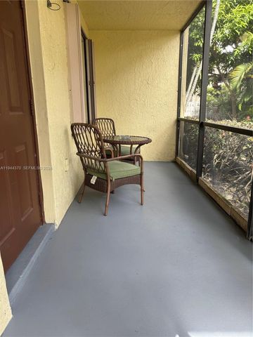 10023 Winding Lake Rd 101, Sunrise, FL 33351