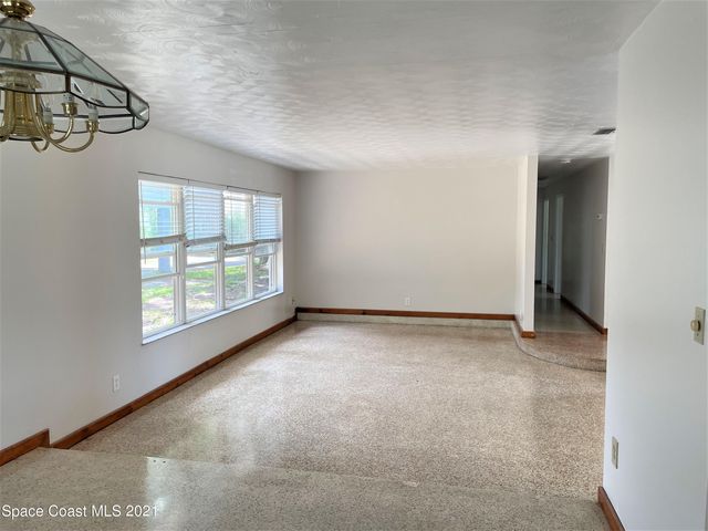 296 Woodland Drive, Melbourne, FL 32904