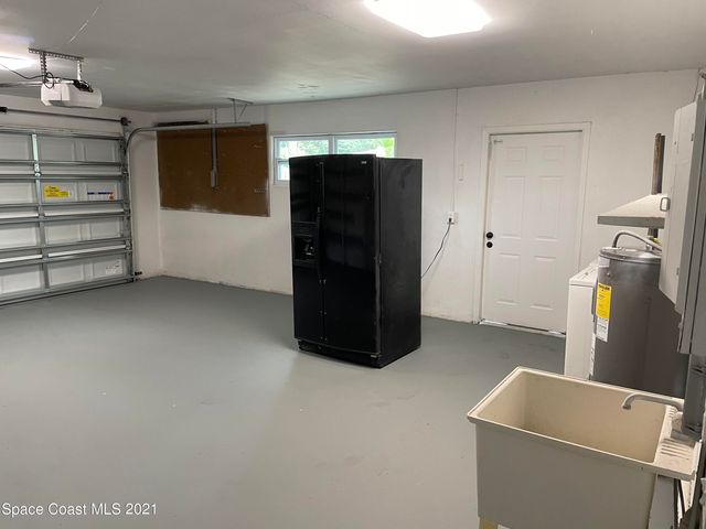 296 Woodland Drive, Melbourne, FL 32904