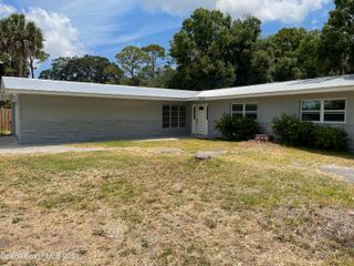 296 Woodland Drive, Melbourne, FL 32904
