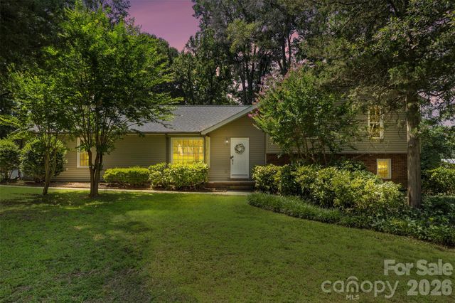 5381 Woodside Drive, Rock Hill, SC 29732