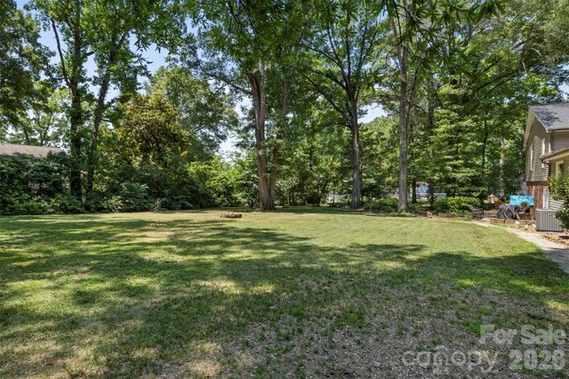 5381 Woodside Drive, Rock Hill, SC 29732