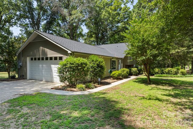 5381 Woodside Drive, Rock Hill, SC 29732