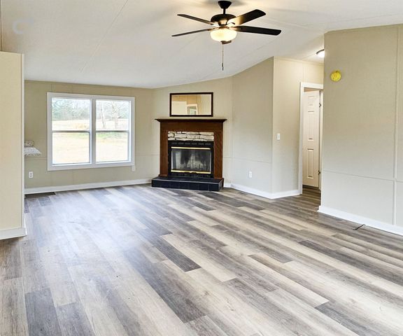 226 Glem Dr., Other Georgia, GA 31757