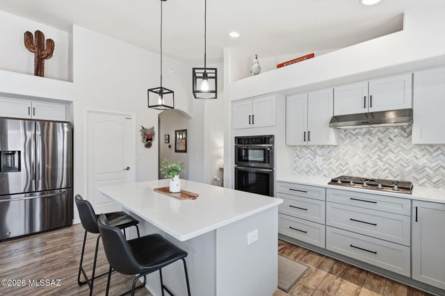 17353 S Sienna Bluffs Trail, Vail, AZ 85641