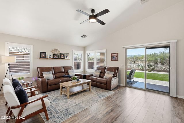 17353 S Sienna Bluffs Trail, Vail, AZ 85641