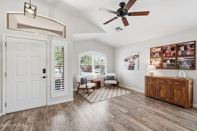 17353 S Sienna Bluffs Trail, Vail, AZ 85641
